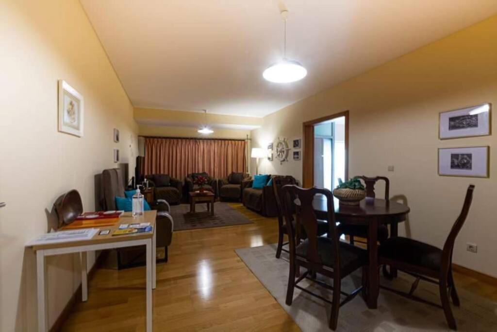 S.George Apartment Πόντα Ντελγκάντα Εξωτερικό φωτογραφία